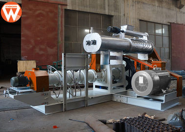 4T/H ont mouillé le type machine d'extrudeuse d'alimentation de poissons avec la vis 200mm de la puissance 5.5KW de modulateur