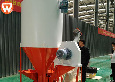 La machine commerciale de broyeur de mélangeur, capacité volaille de ³ du volume 2m de mélangeur de 1 t/h alimentent le mélangeur